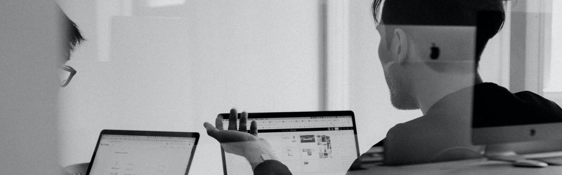 charles-deluvio-Lks7vei-eAg-unsplash-1